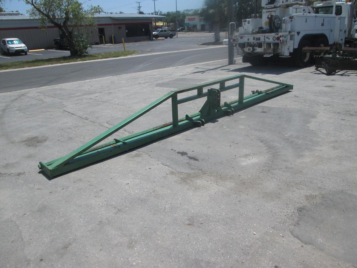 Used 3 Point Tool Bar