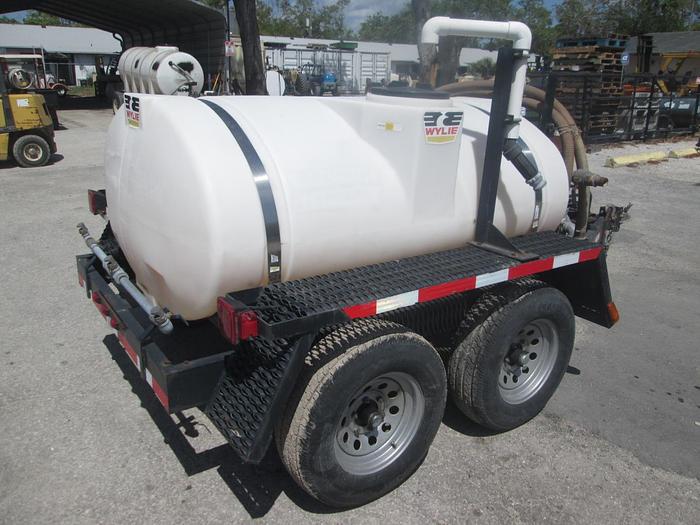 Used 2006 Wylie Water Tank Trailer