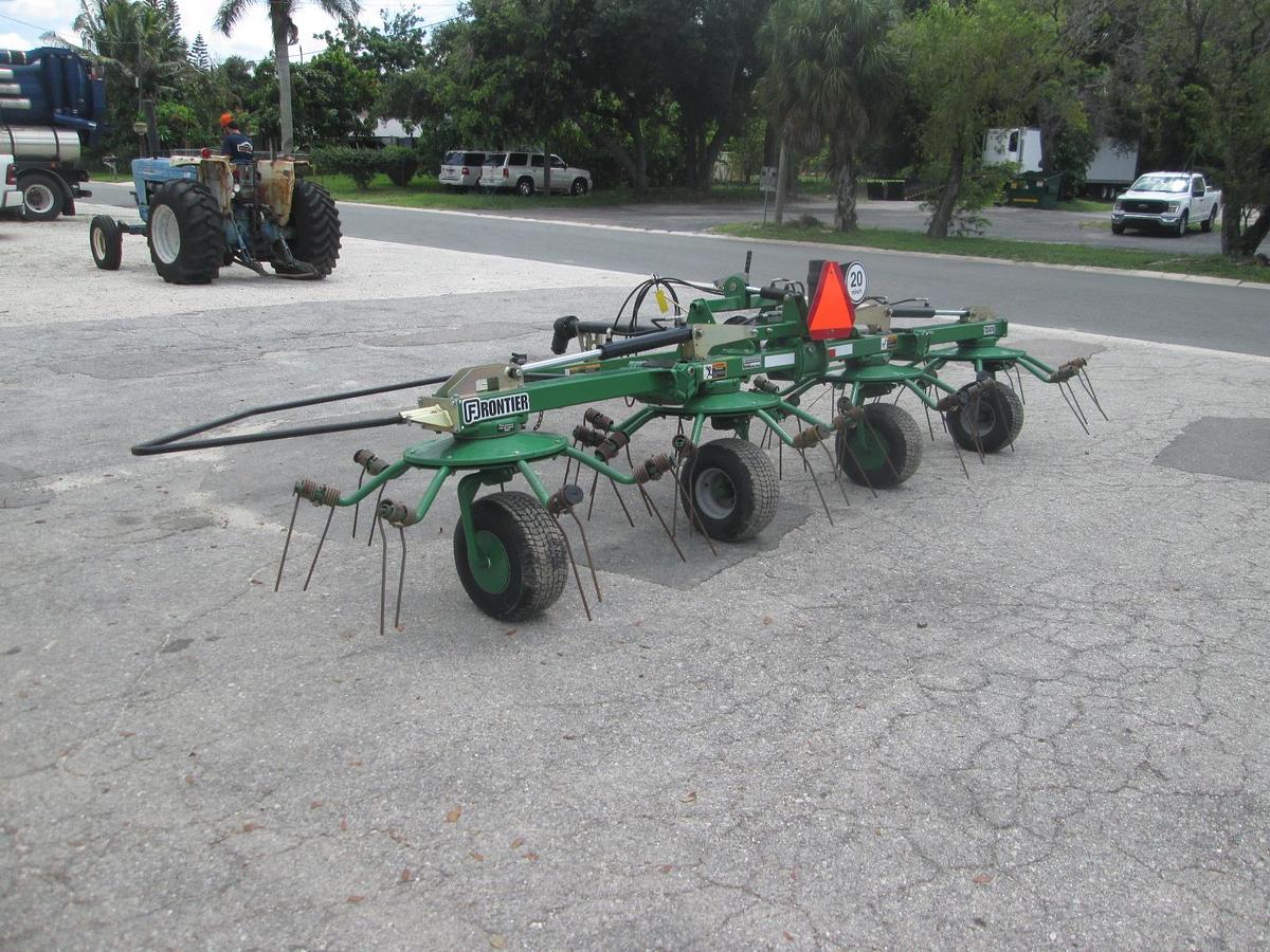 Used Frontier TD3418 Hay Tedder