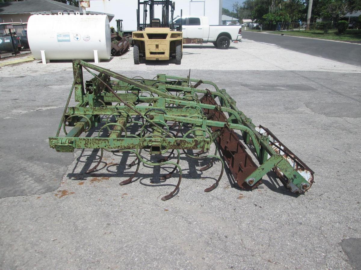 Used John Deere 10' Cultivator
