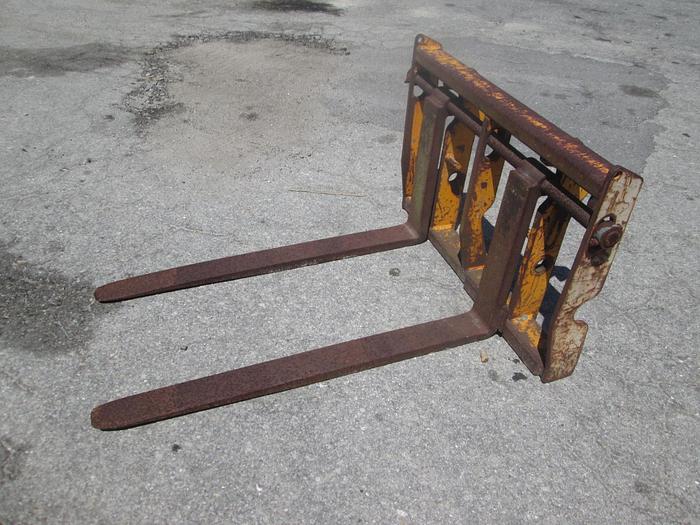 Used JCB 520 Telehandler Forks