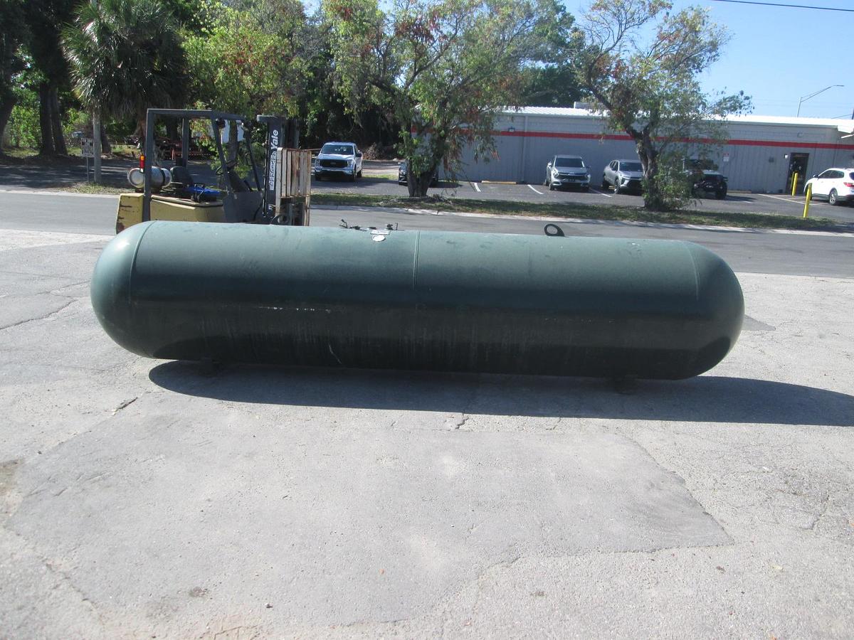 Used 1000 Gallon Propane Tank