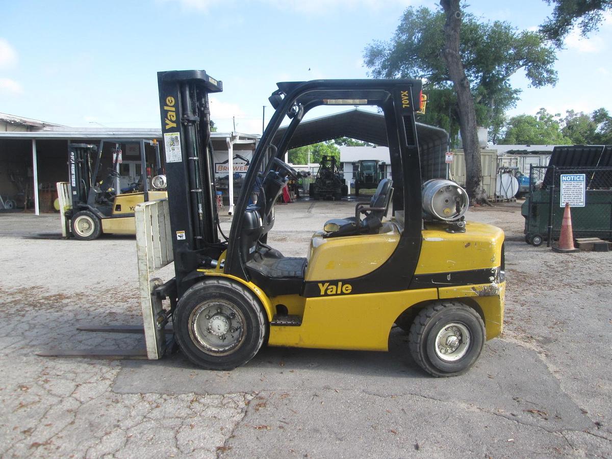 Used Yale GLP070VXE 6500 LB Forklift