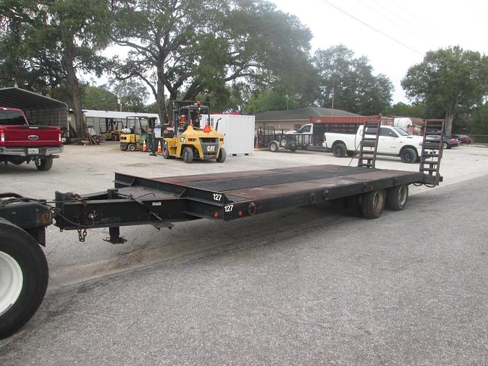 Used 2005 27' 20 Ton Trailer