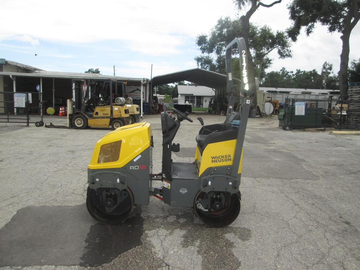 Used 2021 Wacker Neuson RD12 Roller