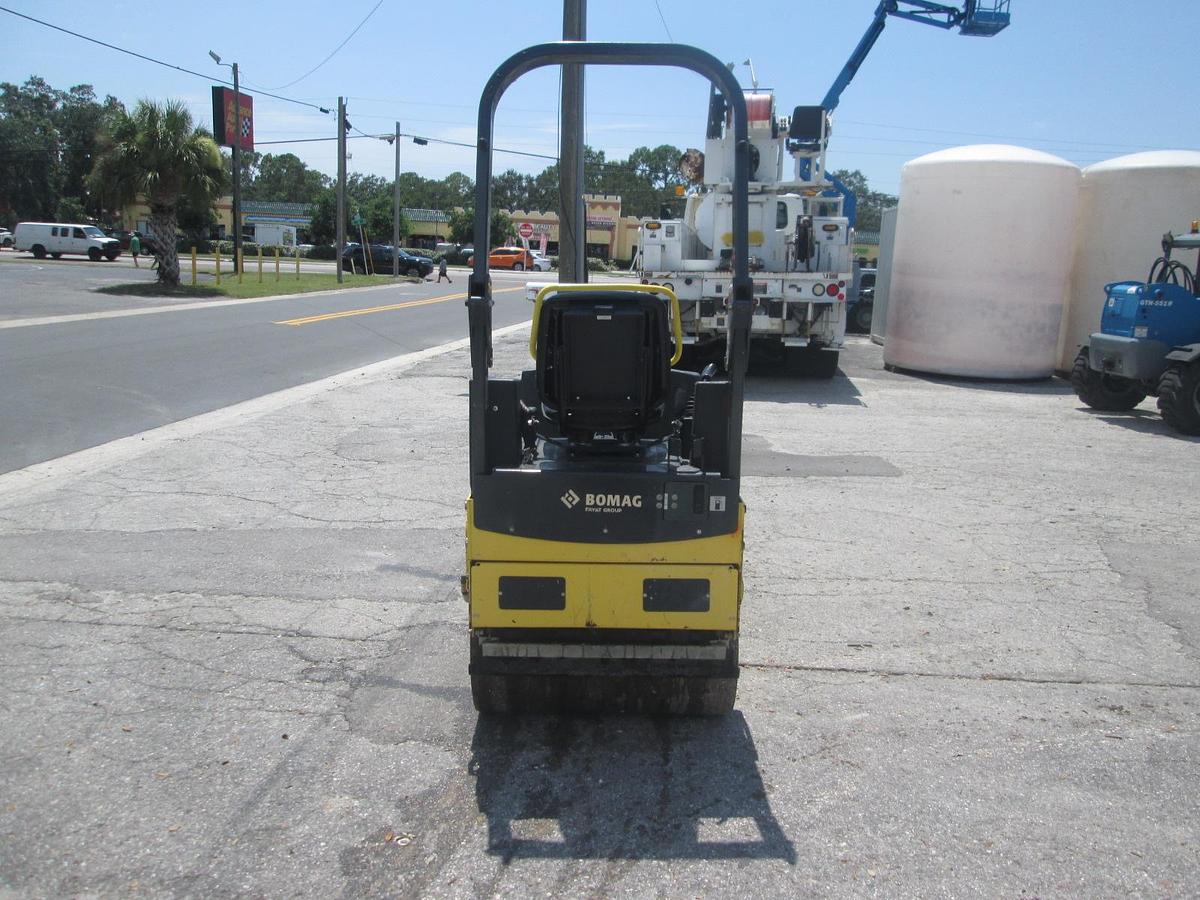 Used 2019 Bomag BW900-50 Vibratory Roller