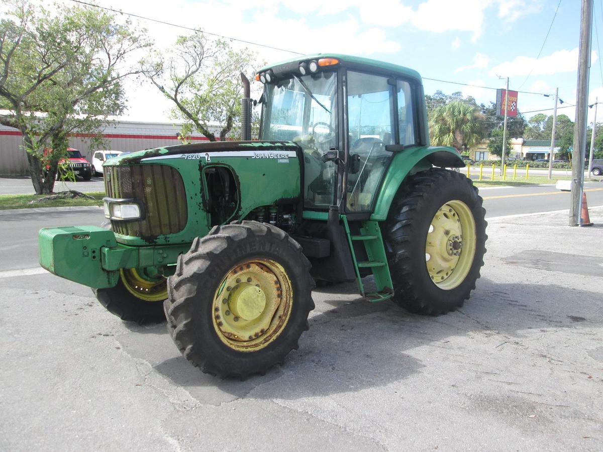 Used 2006 John Deere 7320 Tractor