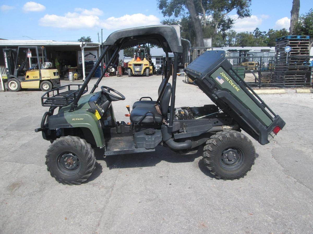 Used 2018 John Deere XUV 825 Gator