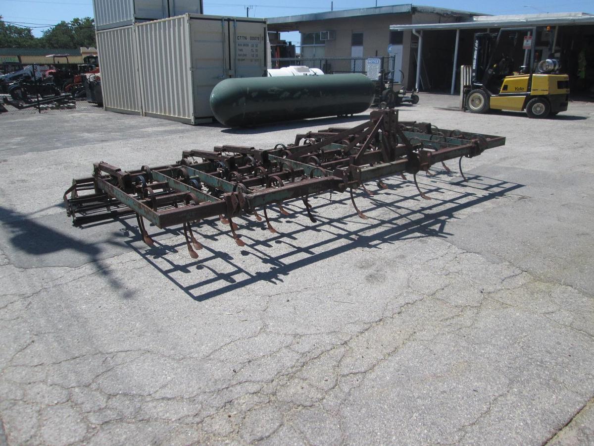 Used 14' 3 Point Scratcher With Baskets