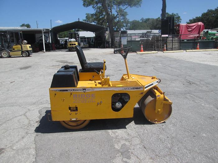 Used Stone Wolfpack 2500 Roller