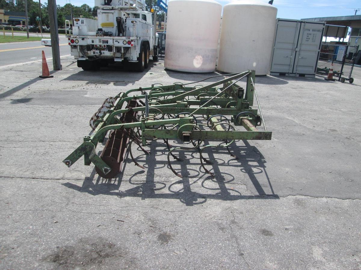 Used John Deere 10' Cultivator