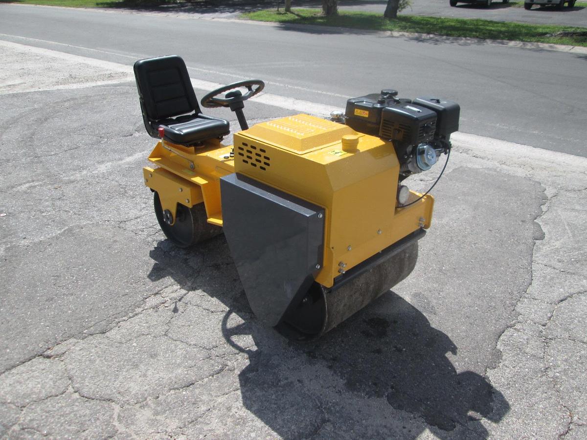 New 2025 Fland SL850 Vibratory Roller