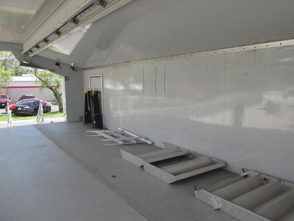 Used 2005 Century Industries Mobil Stage