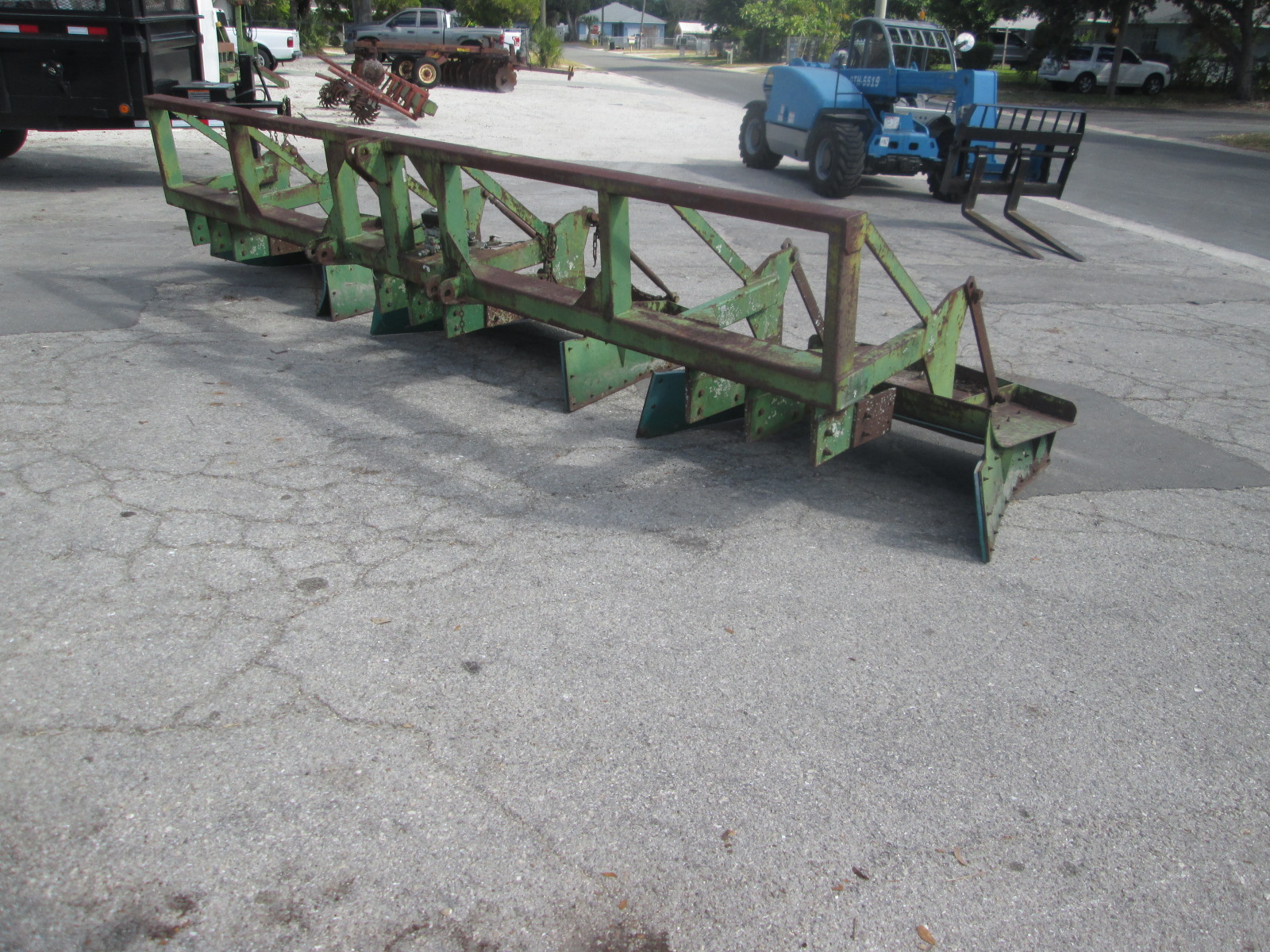 Used Kennco 3 Row Bed Press