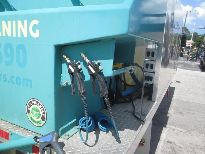 Used 2023 Isuzu NPR Sparkling Bins Trash Can Washing Truck