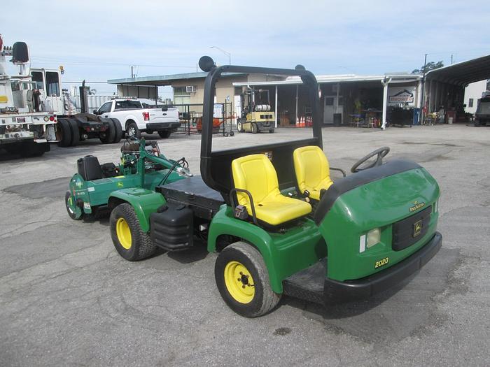 Used John Deere 2020a Pro Gator and Aerator