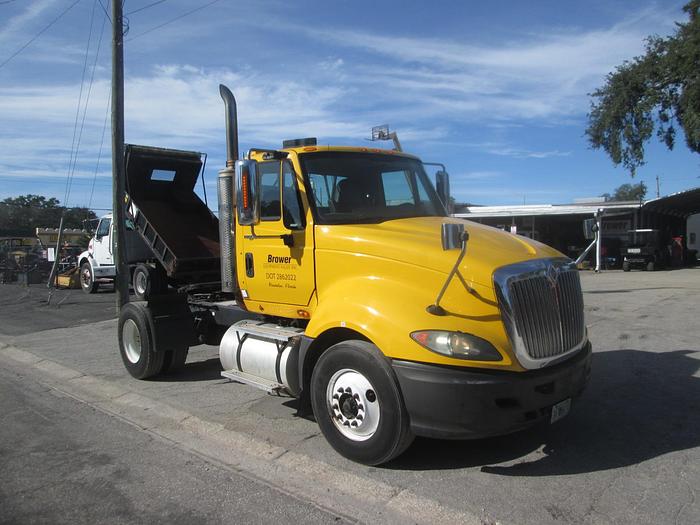 Used 2011 International Prostar Semi Day Cab