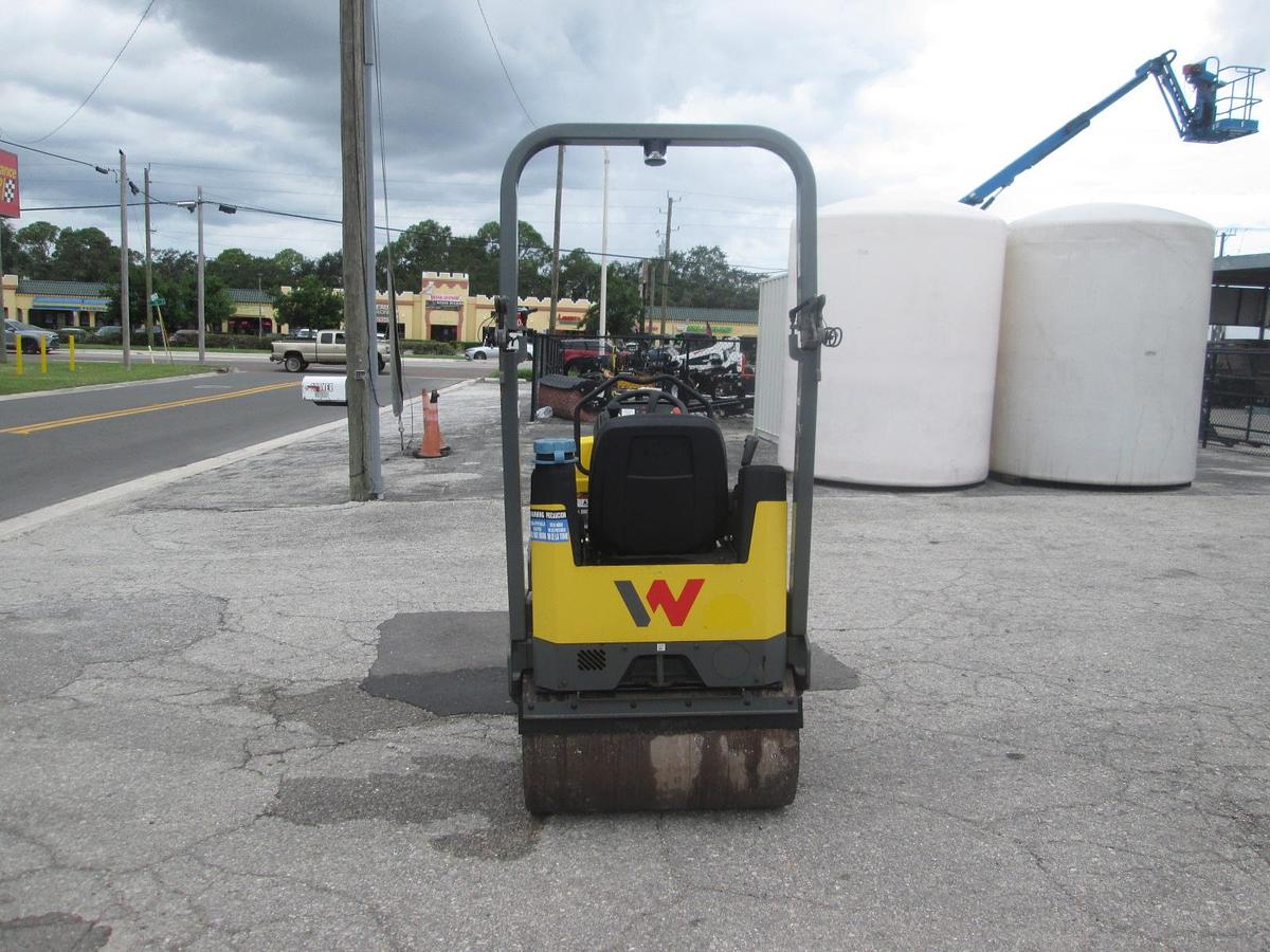 Used 2021 Wacker Neuson RD12 Roller