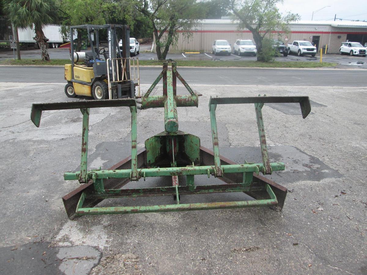 Used 7' Kennco V-Plow