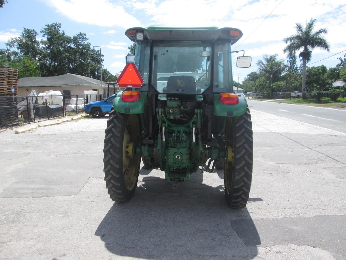 Used 2015 John Deere 5085M Tractor