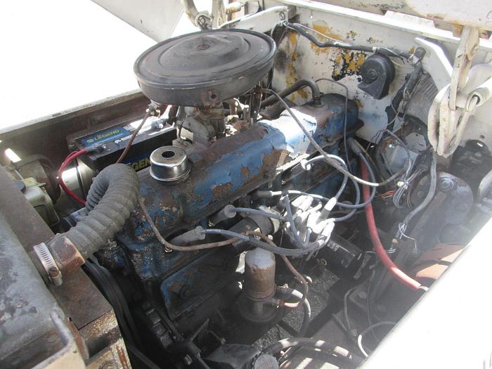 Used Clark Gas Airplane Tug