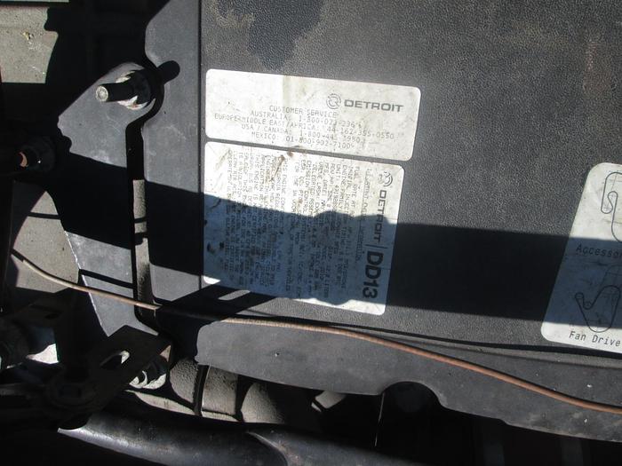 Used 2019 Freightliner 114SD Vac-Con Excavator Truck