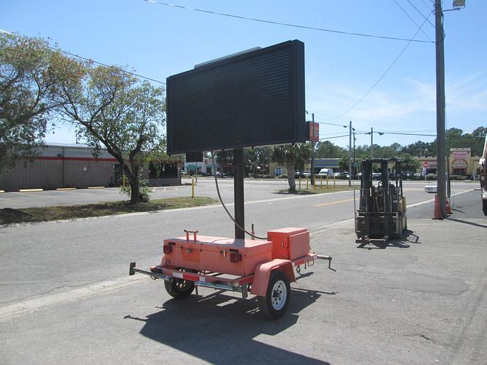 Used 2013 American Signal Message Board