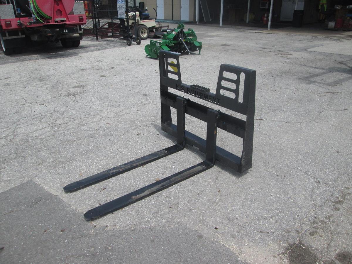 New 48" Skid Steer Fork Attachment