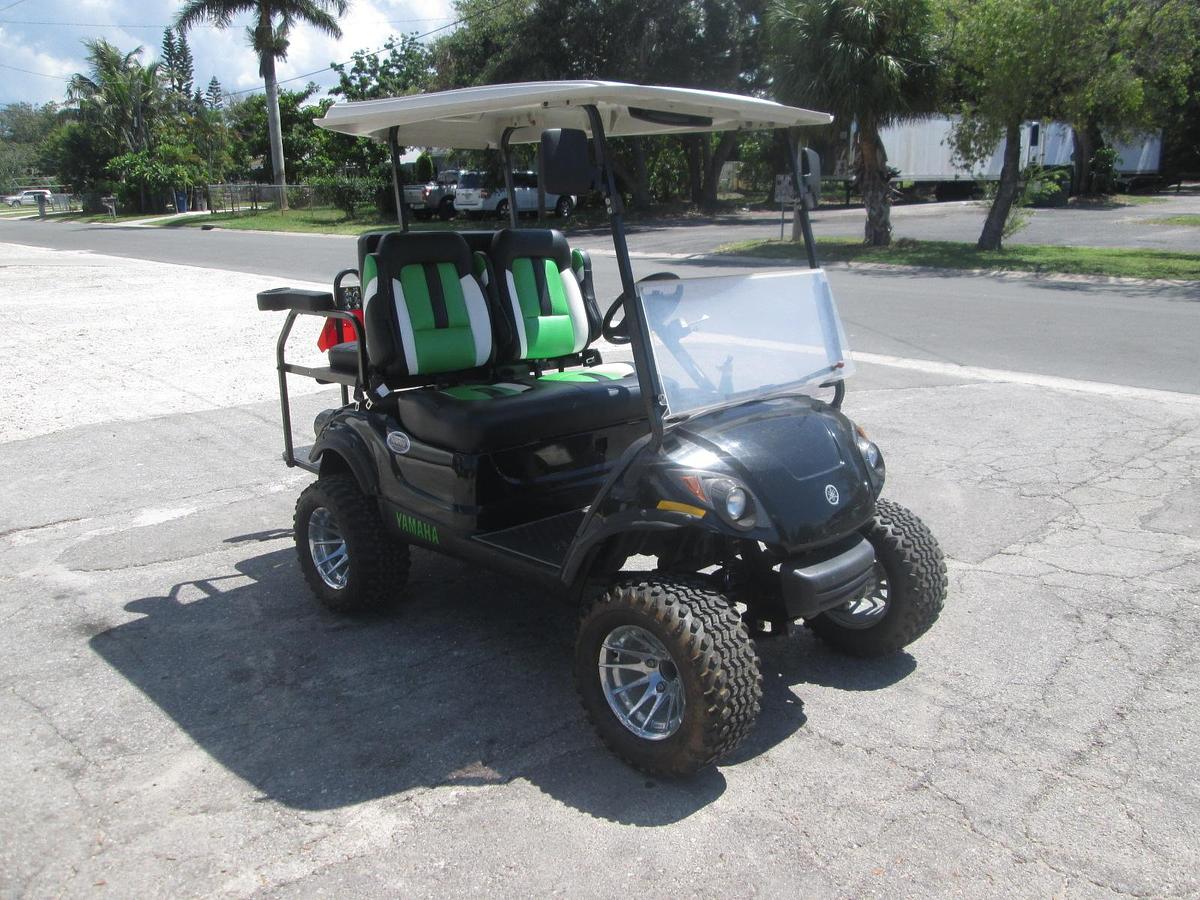 Used 2021 Yamaha Street Legal Golf Cart
