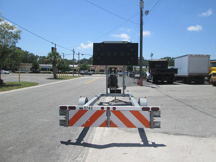 Used 2017 Gregory Industries Attenuator Crash Trailer