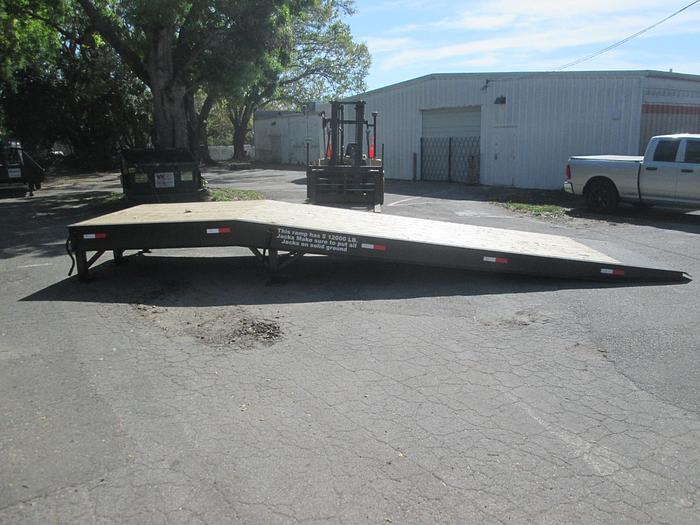 New 8'x25' Loading Dock Ramp