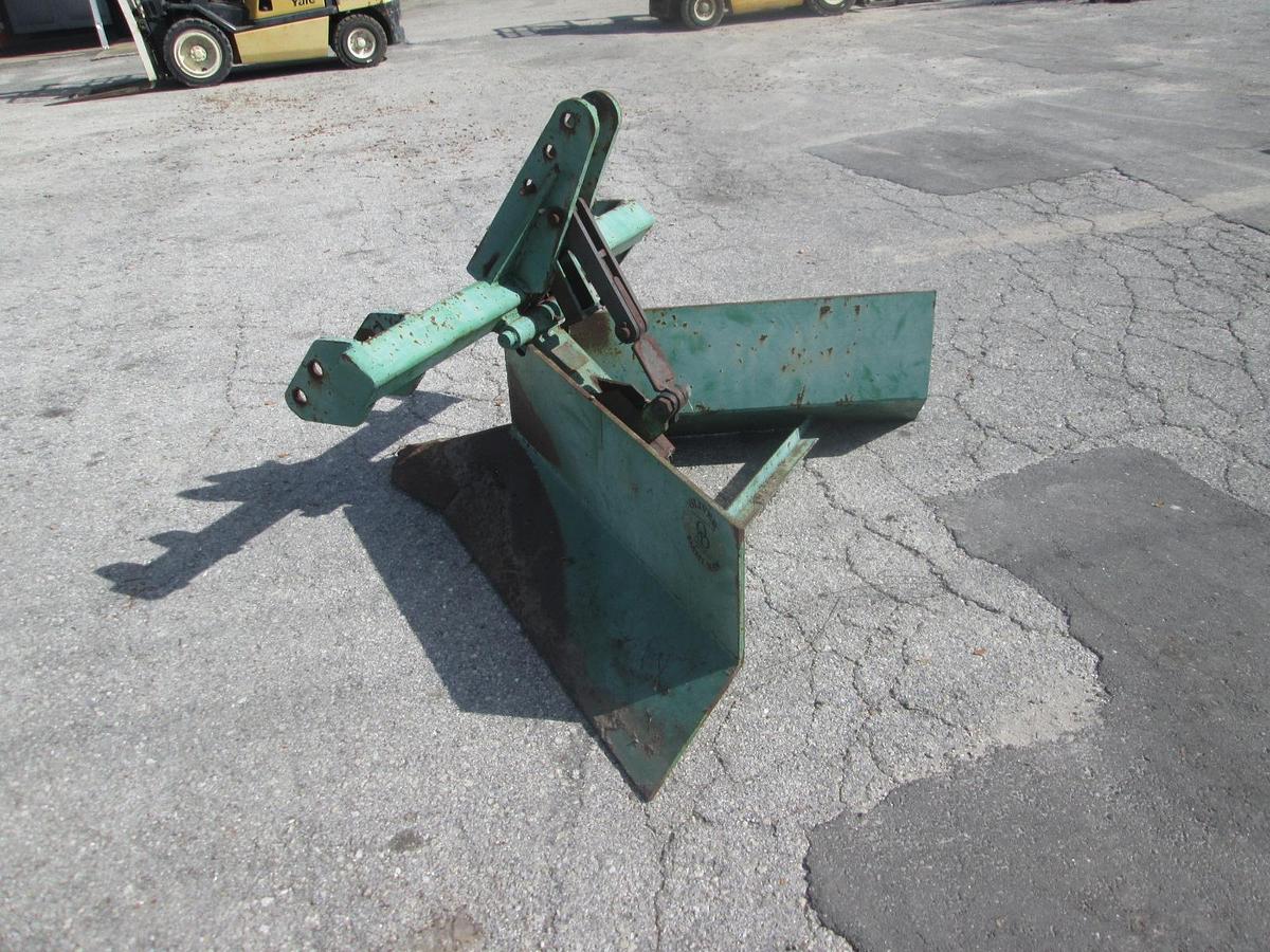 Used Oliver Dalhman 6' V Plow