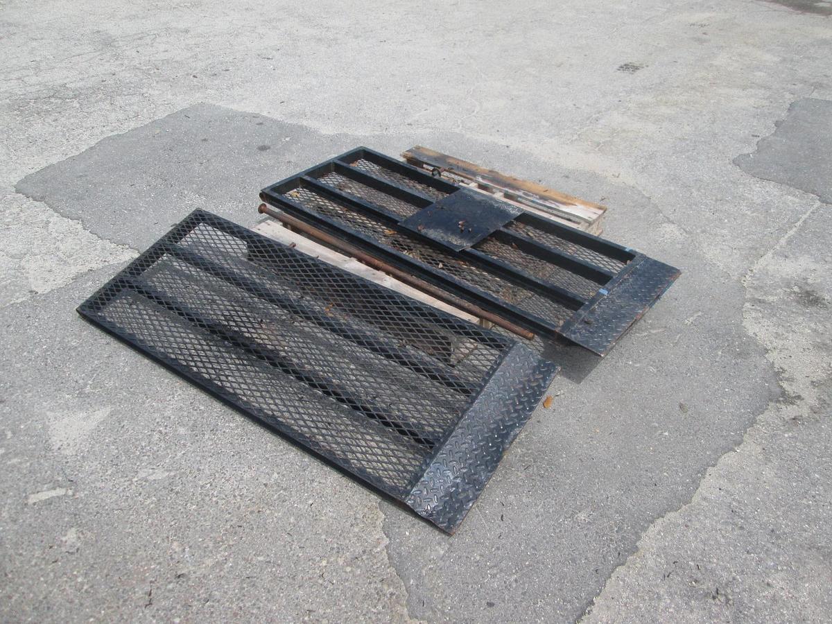Used 5' Trailer Ramps