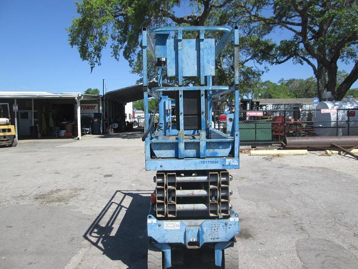 Used Genie GS-2632 Scissor Lift