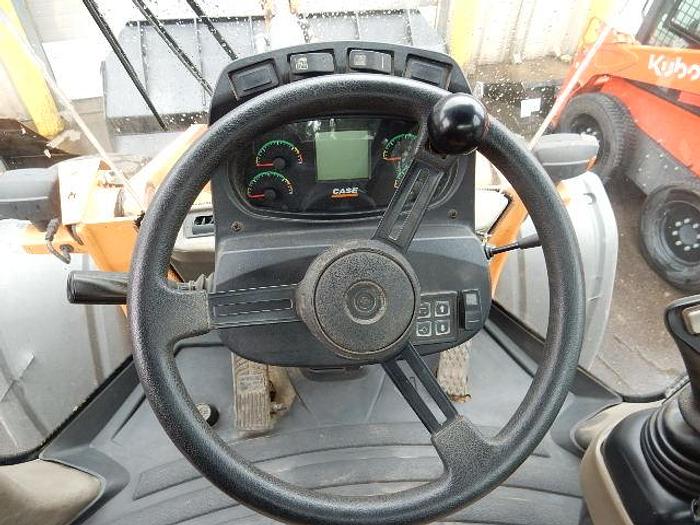 Used 2013 CASE 621-F