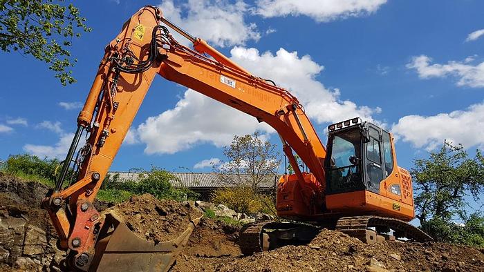 Gebraucht Doosan DX235 LCR Kettenbagger