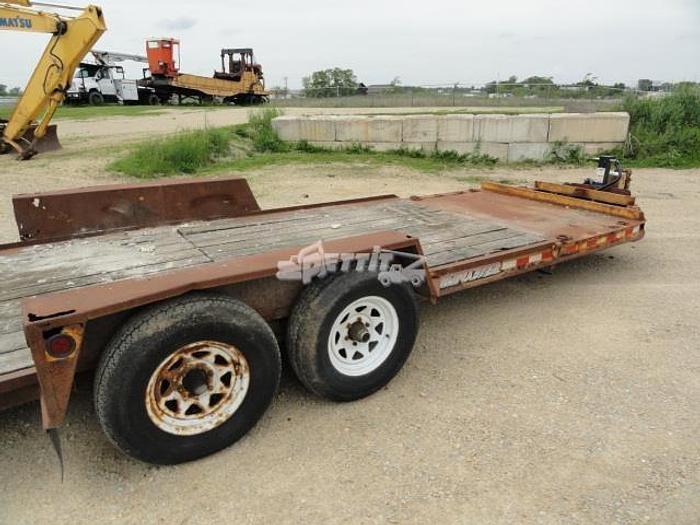 Used 2003 TOWMASTER T12-6TON TILT TOP