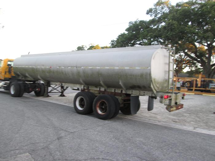 Used 1968 Fruehauf Aluminum Tanker Trailer