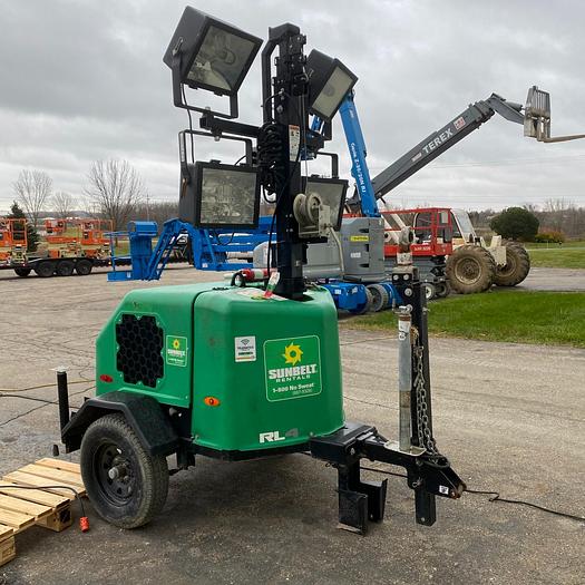 Used 2017 GENIE RL4 Diesel Light Tower