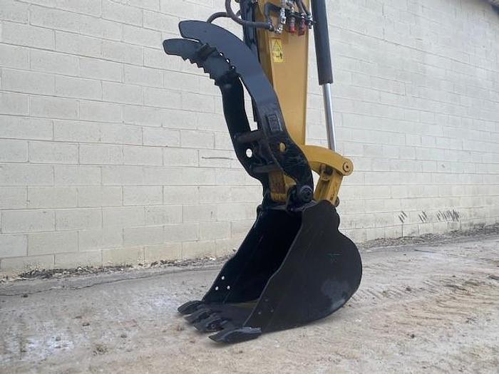 Used 2018 Caterpillar 307E2 w/ HYDRAULIC THUMB 