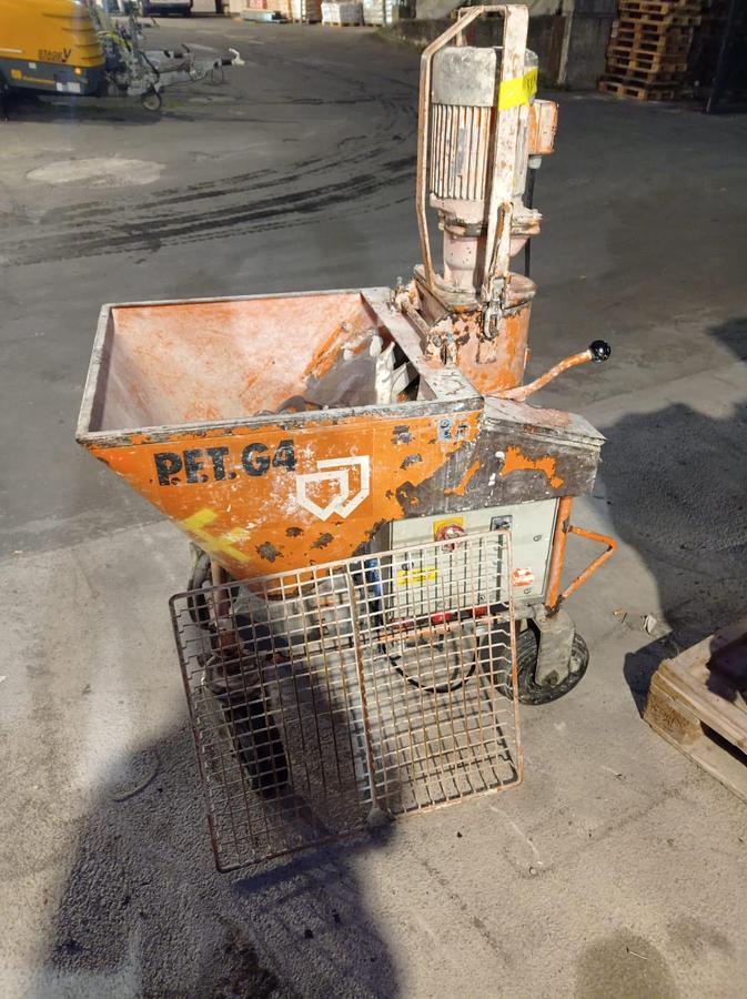 Überholt 1990 PFT G4