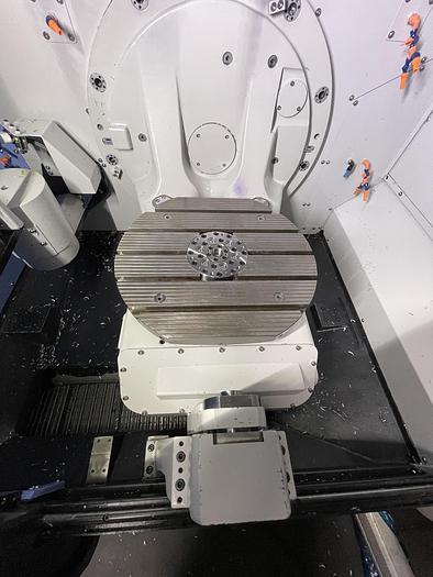 Used 2020 DOOSAN DVF5000 5-Axis CNC