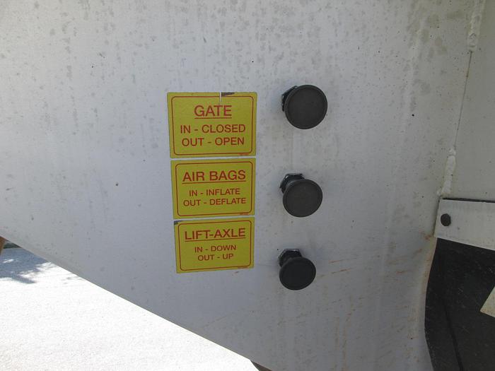 Used 2016 Travis 39' Dump Trailer