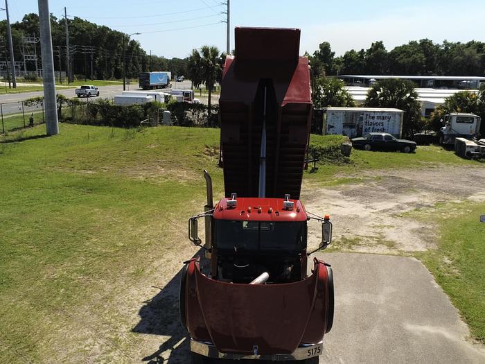 Used 2005 MACK CV713