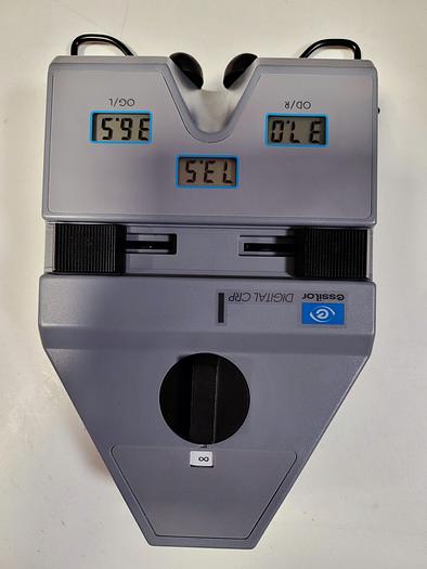 Used Essilor CRP pd meter