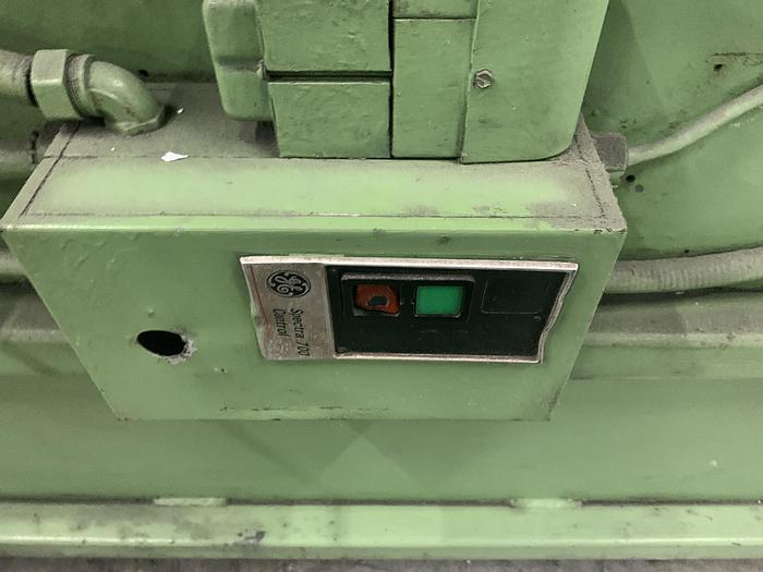 Used MAREN MODEL 423 HORIZONTAL CLOSED DOOR BALER