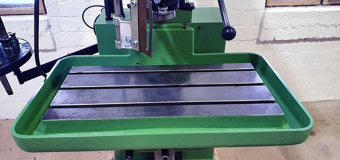 Used Aciera High precision drilling and milling machine Type 22 VA