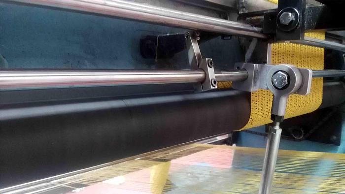 Usato Macchina per crochet elettronica Comez mod. DECORTRONIC 1000/EL