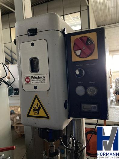 Gebraucht 2007 Friedrich Nietmaschine