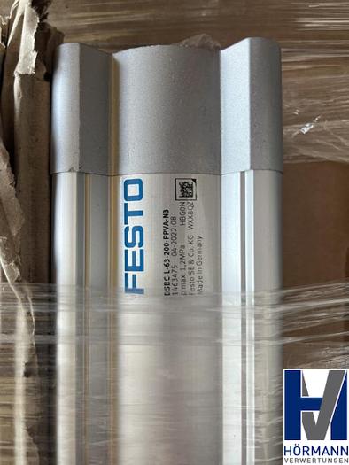 Gebraucht 2022 FESTO Zylinder
